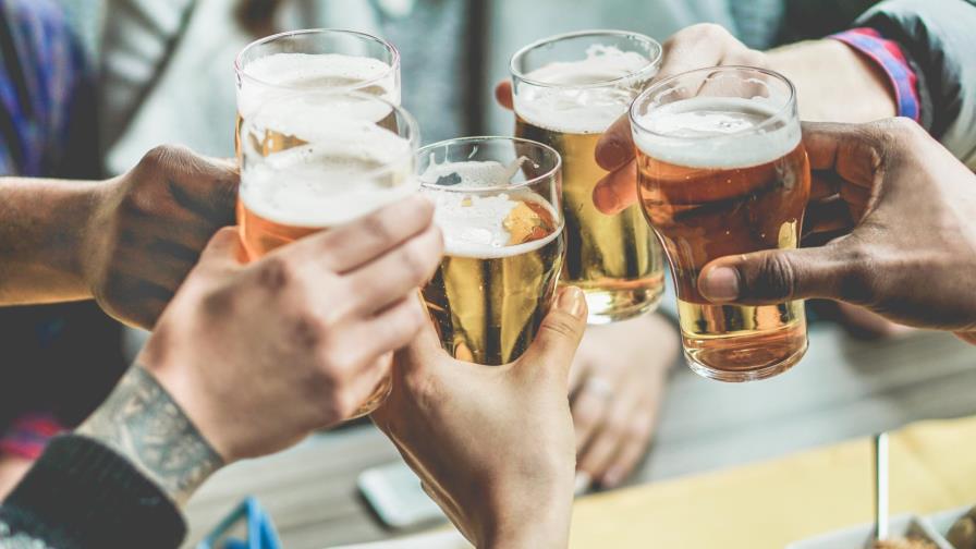 La cerveza sin alcohol es benéfica para la salud digestiva y niveles de glucosa 