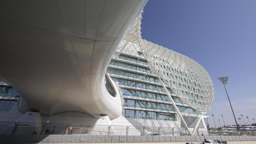 Hamilton por delante de Vettel en el segundo libre de Abu Dabi 