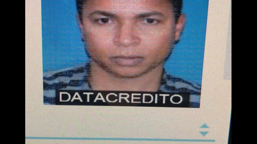 Policía busca a expareja de mujer asesinada en El Gala