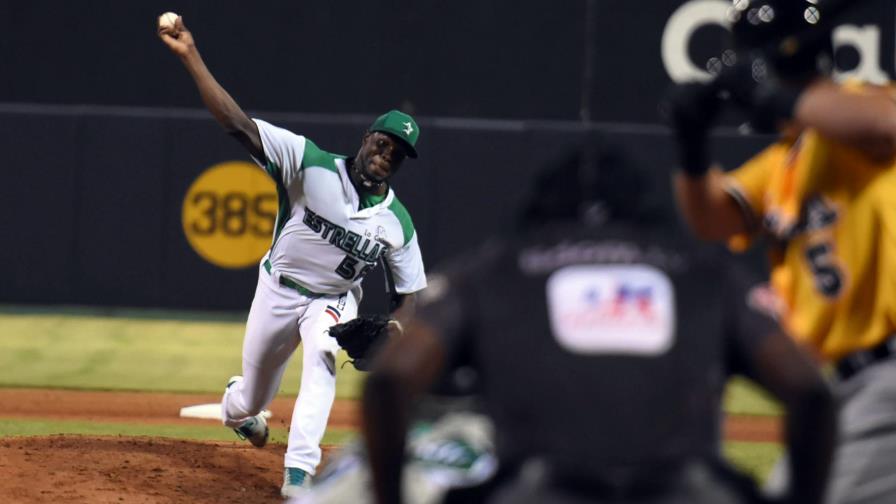 Liz amarró a las Águilas y Estrellas frenan peor racha