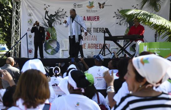 En este Día de la No Violencia contra la Mujer