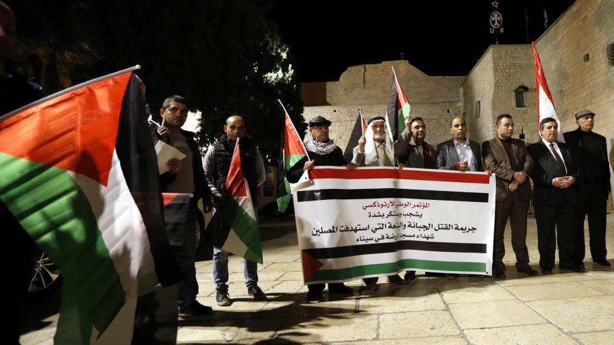 Duelo en Egipto por los 305 muertos en la masacre contra una mezquita