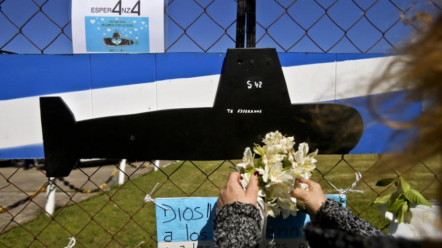 Argentina: Familias mantienen fe, pero submarino no aparece