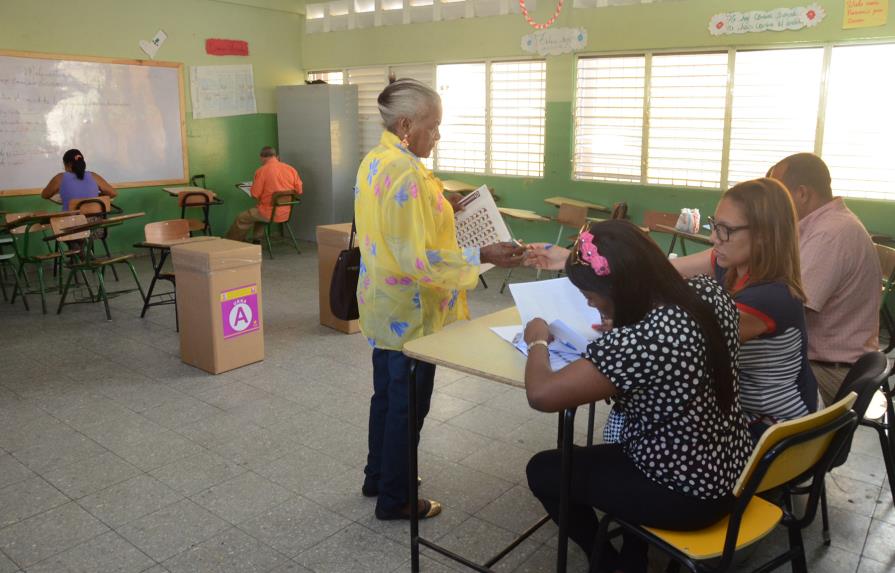 Dirigentes del Partido de la Liberación Dominicana piden dejar egoísmo y preservar la unidad