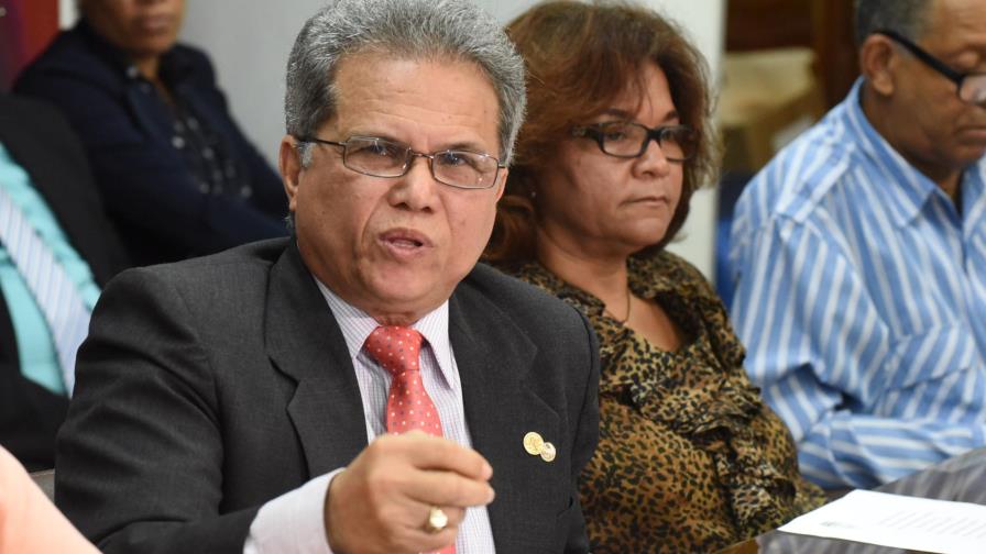 El Gobierno convoca diálogo con CMD y el gremio deja paro sin efecto El Gobierno convoca diálogo con CMD y el gremio deja paro sin efecto