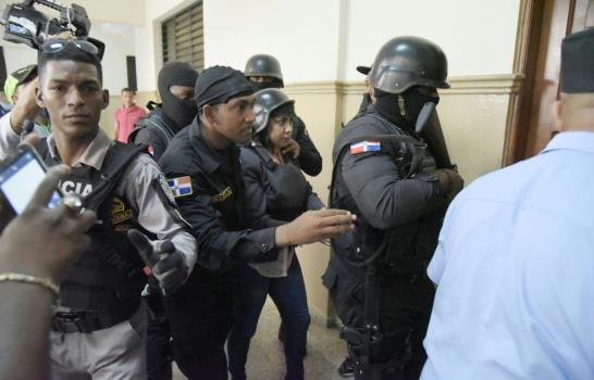 Ratifican la prisión preventiva a Marlin Martínez, implicada en el caso Emely