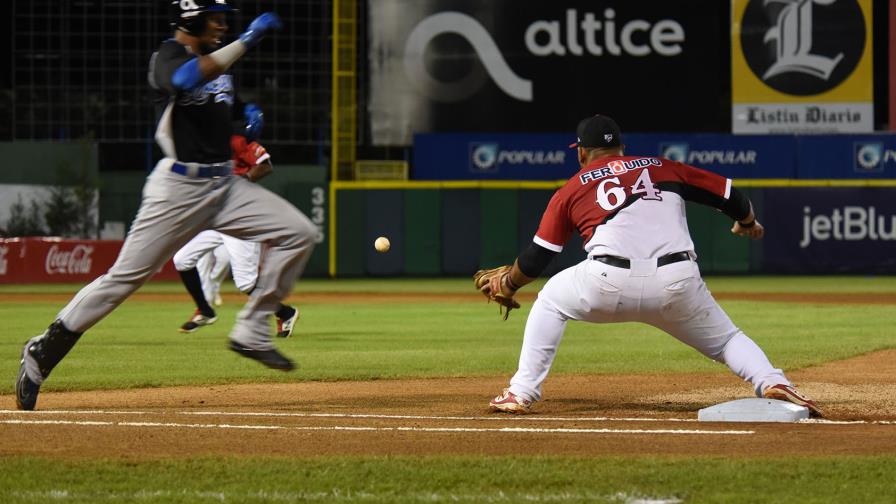 19 veces se ha clasificado al round robin jugando por debajo de .500