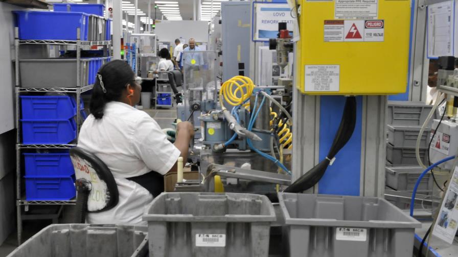 Mejoría de ventas reanimó al sector industrial en octubre