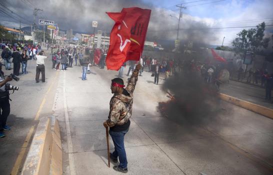 Violentas protestas anteceden entrega de informe de resultados de elecciones en Honduras