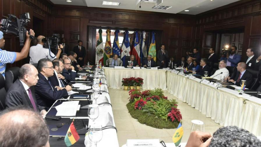 Finalmente arranca el diálogo entre el gobierno venezolano y la oposición