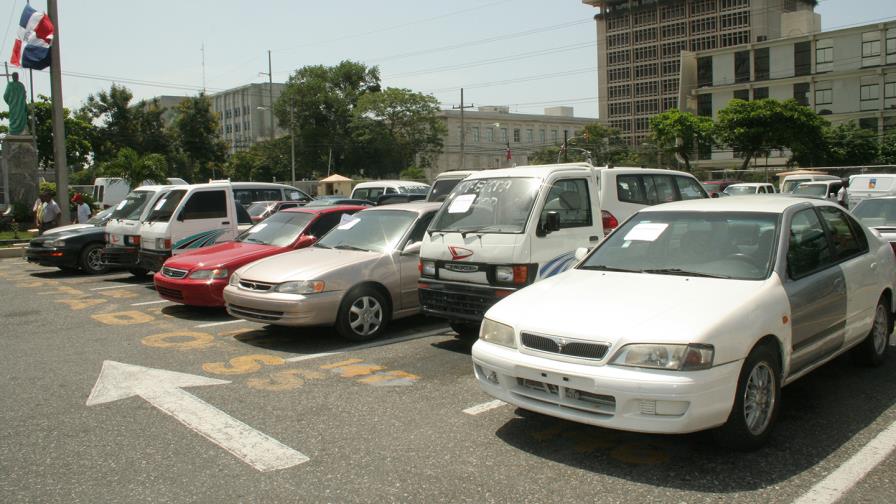 La Policía Nacional recupera 772 vehículos y recomienda precaución al estacionar