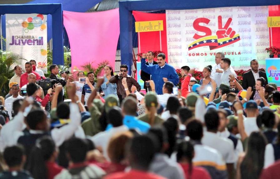 El presidente de Venezuela celebra que la opositora MUD asistiera al diálogo