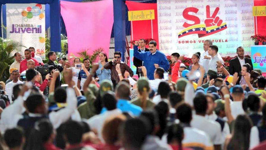 El presidente de Venezuela celebra que la opositora MUD asistiera al diálogo