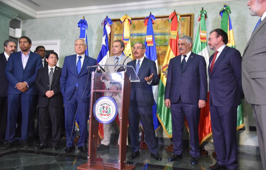 “Vamos bien”, dice el presidente Medina sobre diálogo Venezuela