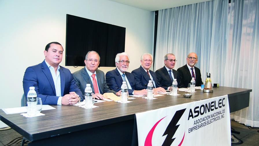 Empresarios sector eléctrico oficializan constitución de gremio