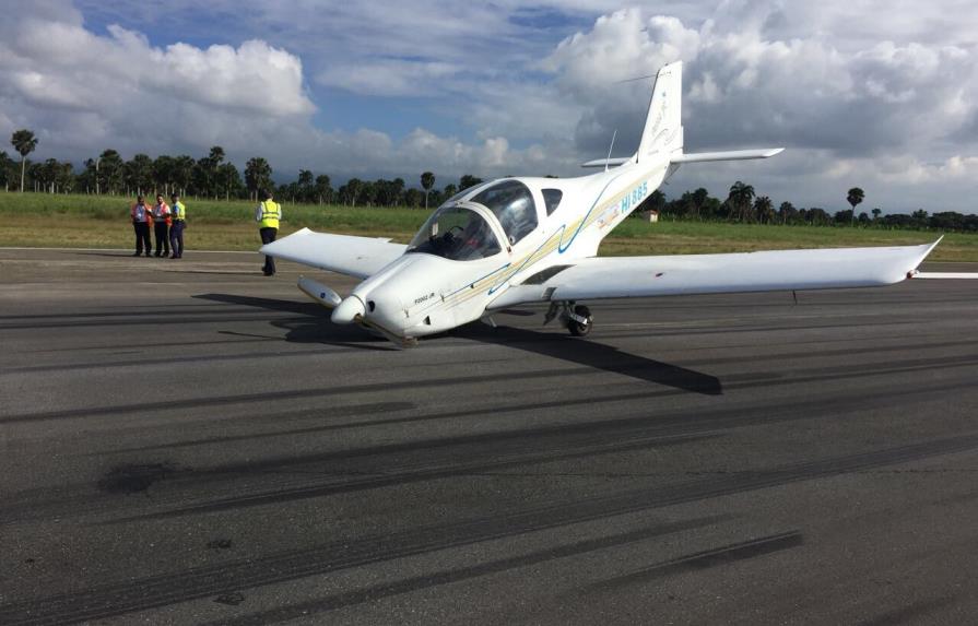 Avioneta se accidenta durante aterrizaje en el aeropuerto del Cibao