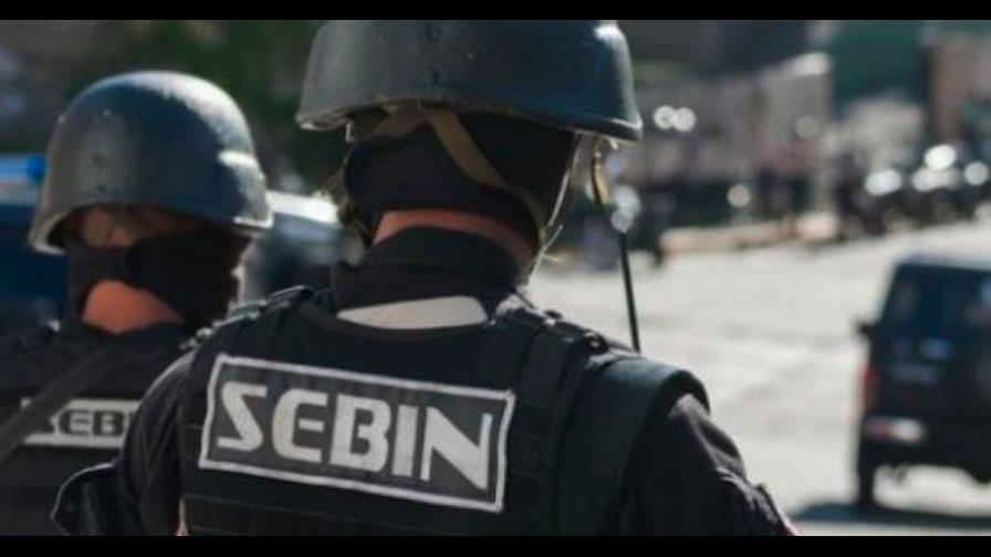 Familiares de policías venezolanos denuncian en el país desacato de orden de libertad Familiares de policías venezolanos denuncian en el país desacato de orden de libertad