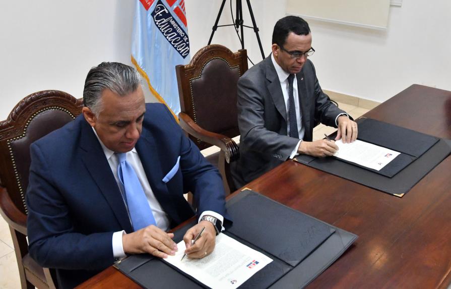 Comité Olímpico Dominicano y Minerd suscriben acuerdo de cooperación mutua