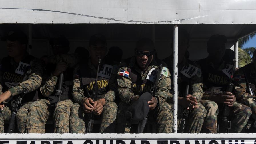 Gobierno envía a la calle 26,923 agentes para proteger a la población en Navidad
Consejos prácticos para evitar que te roben Gobierno envía a la calle 26,923 agentes para proteger a la población en Navidad
Consejos prácticos para evitar que te roben