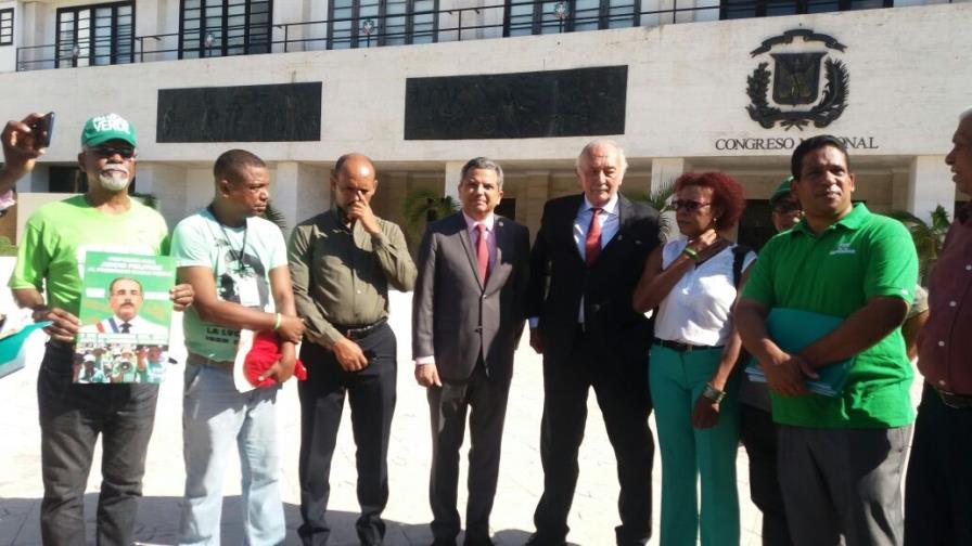 Marcha Verde solicita al Congreso juicio político contra el presidente Medina Marcha Verde solicita al Congreso juicio político contra el presidente Medina