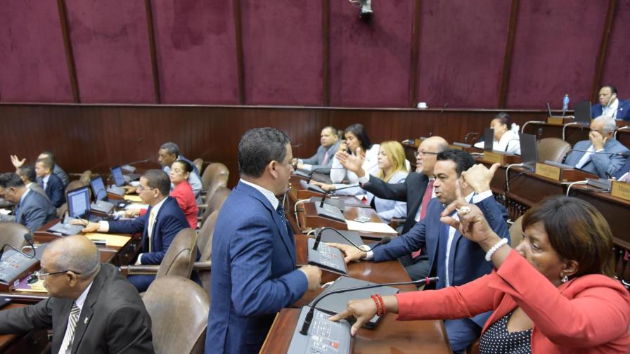 Cámara de Diputados aprueba emisión de bonos por RD$175 mil millones
