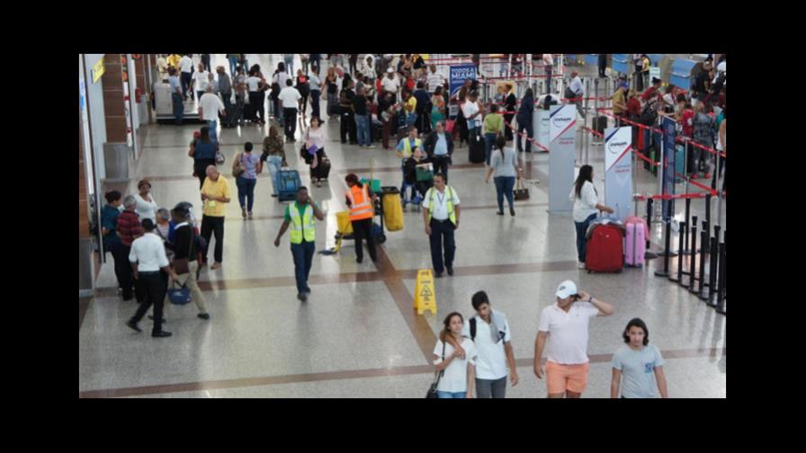 Se incrementa la entrada de viajeros por los aeropuertos