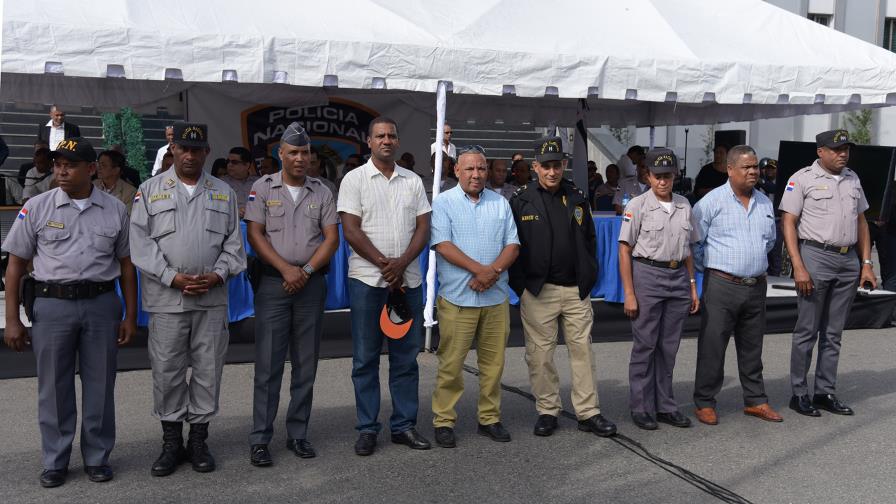 Disponen de RD$60 millones en bonos para primera vivienda de 200 agentes de la Policía