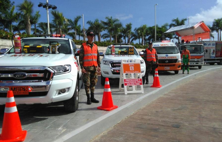 Comisión Militar y Policial de Obras Públicas reforzará rutas de siete aeropuertos