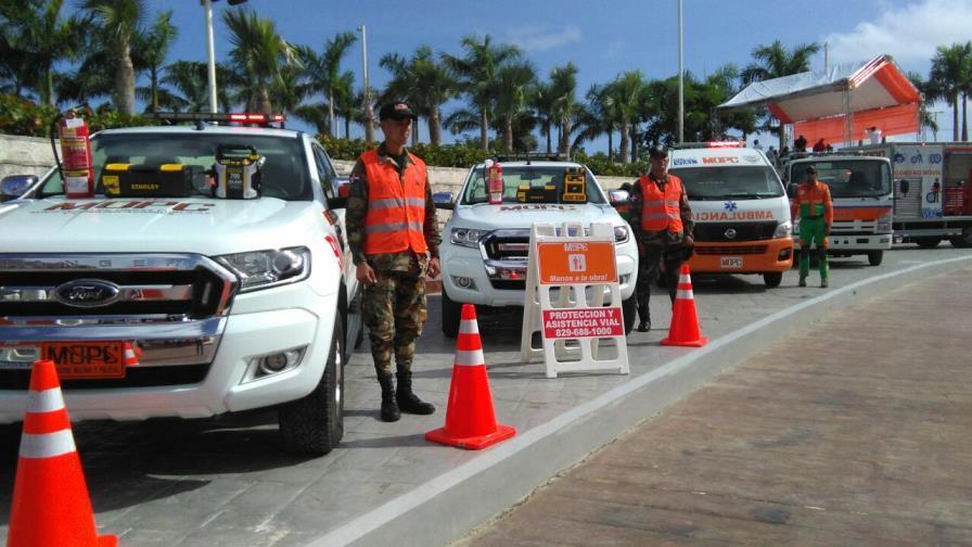 Comisión Militar y Policial de Obras Públicas reforzará rutas de siete aeropuertos