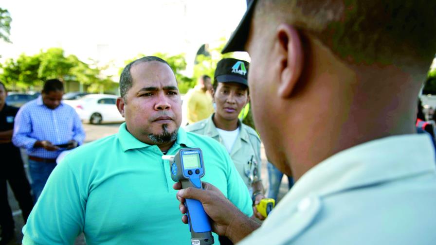 Todo lo que debe saber sobre el uso de alcoholímetros en República Dominicana