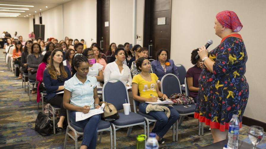 Experta dice que dar pelas a los niños “enseña que quien te quiere te puede pegar” Experta dice que dar pelas a los niños “enseña que quien te quiere te puede pegar”