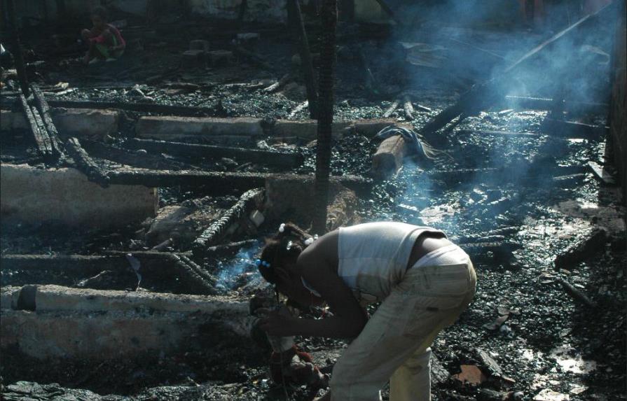 Muere anciana al quemarse casa en San Pedro de Macorís