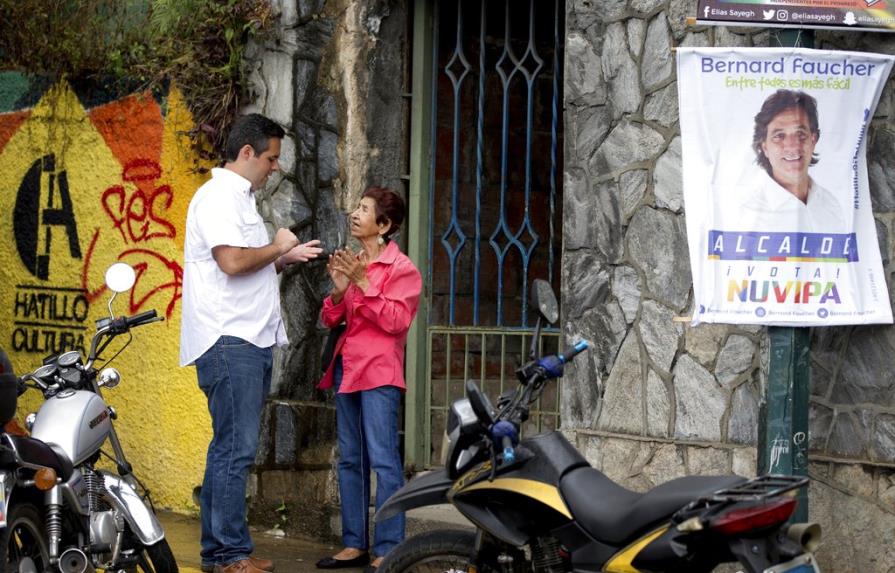 Abren cerca del 80% de las mesas de votación para municipales venezolanas
