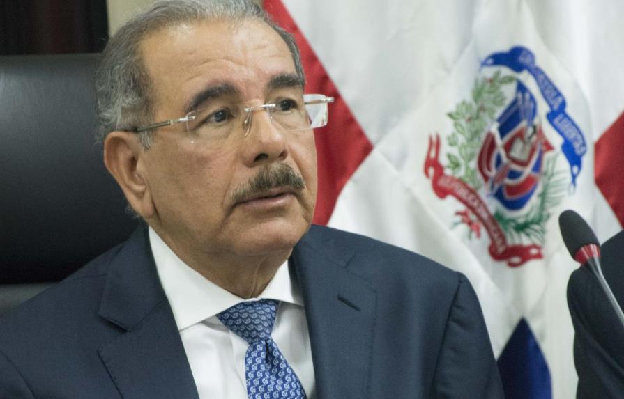 Danilo Medina y su facción buscan perpetuarse en el poder