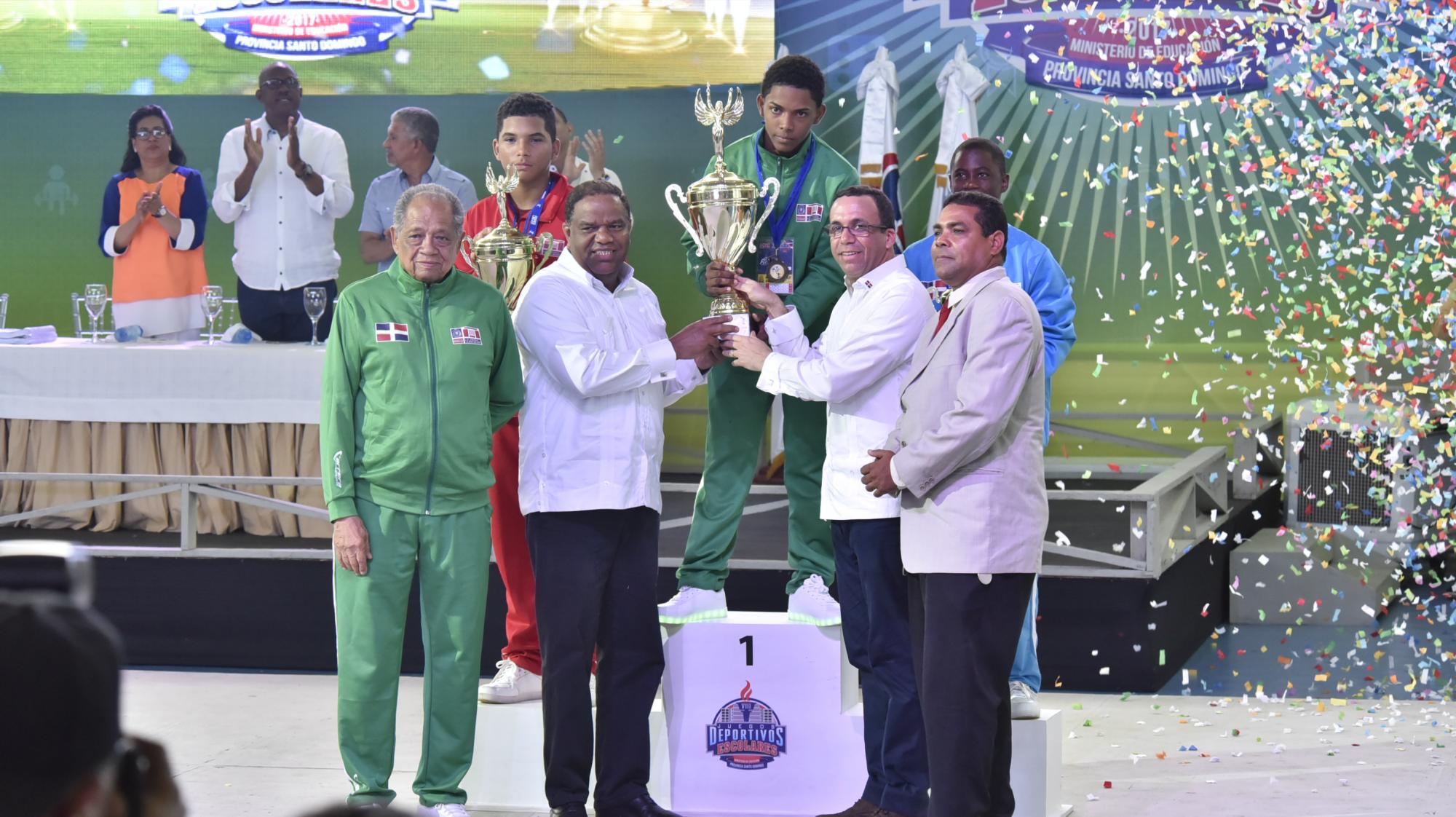 La Región Este ganó la VIII versión de los Juegos Escolares al acumular 48 medallas de oro y un total de 135.