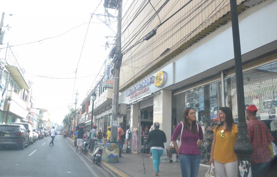 Ventas se incrementan en comercios de Santiago