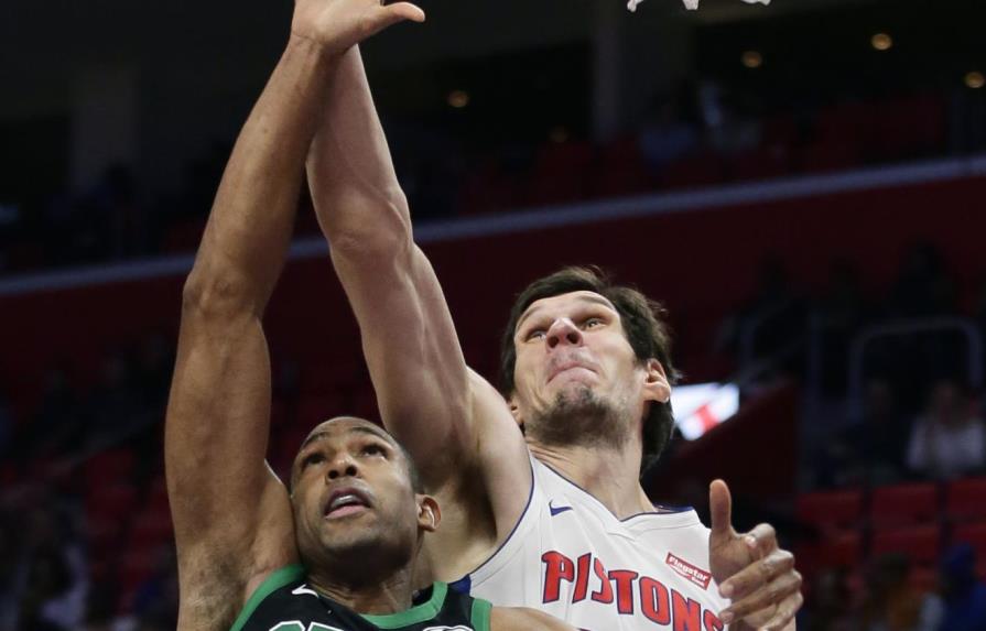Horford encabeza el triunfo de Celtics sobre Pistons con 18 puntos