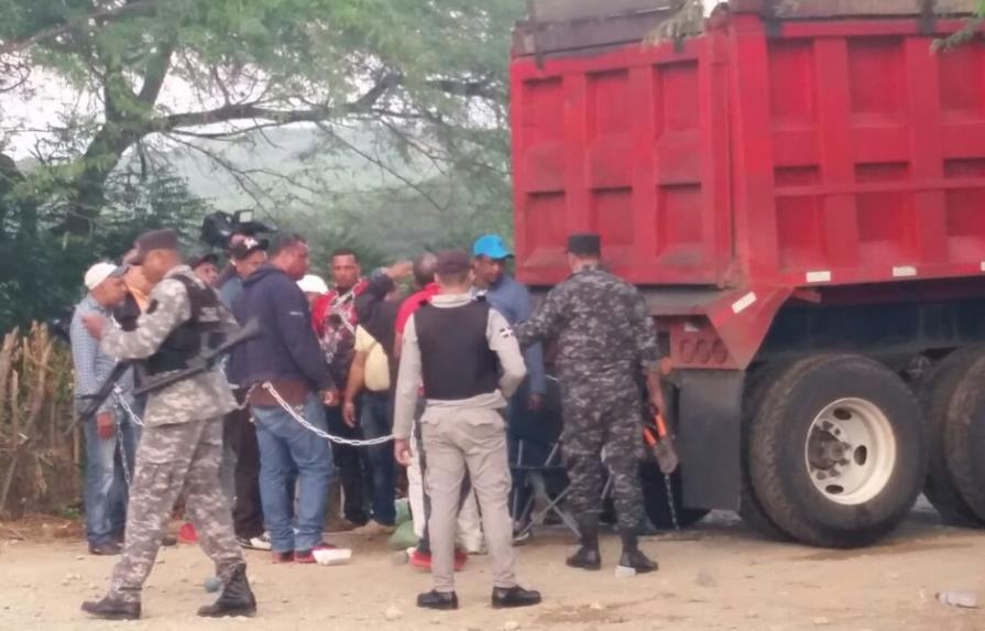 Militarizan mina de agregados en Hatillo Palma por paro de camioneros de Fenatrado
