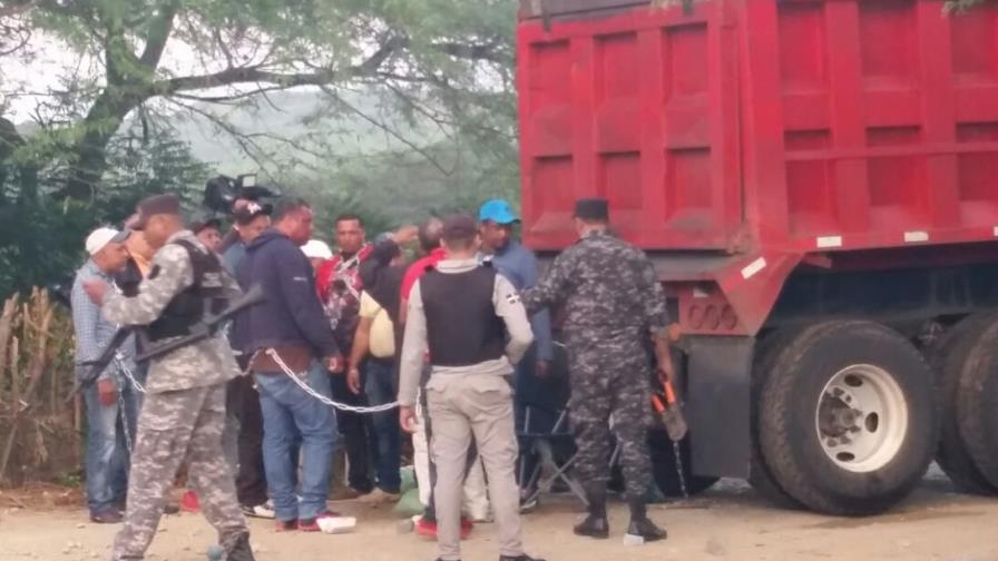 Militarizan mina de agregados en Hatillo Palma por paro de camioneros de Fenatrado