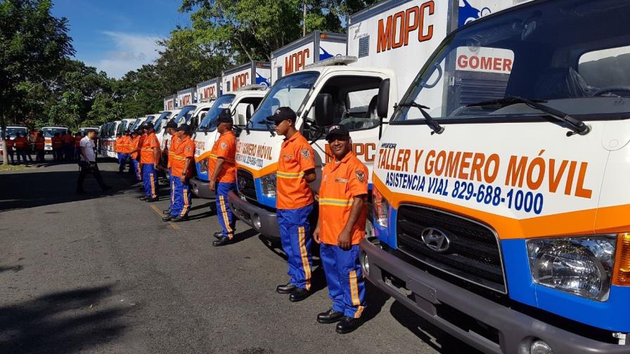 Obras Públicas desplaza vehículos para prestar asistencia por festividades navideñas
