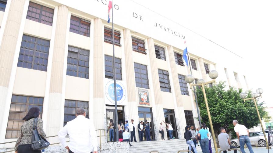 Condenan a siete años de prisión a un hombre que apuñaló expareja Condenan a siete años de prisión a un hombre que apuñaló expareja