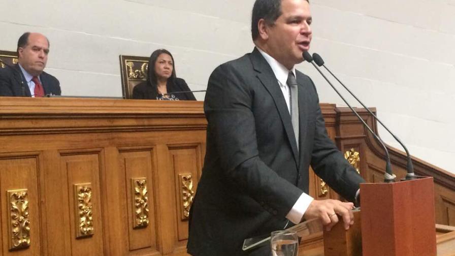 Venezuela voltea su mirada al diálogo tras salir de elección de alcaldes