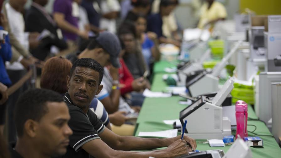 Partidos califican de “inaceptable” que Cámara de Cuentas recomiende pago a Indra