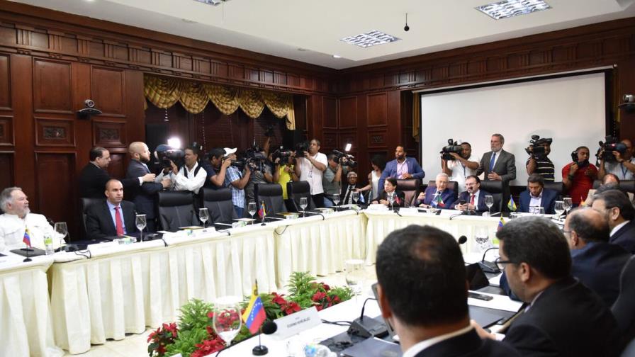 Canciller Vargas dice todo está listo para reunión este viernes sobre Venezuela