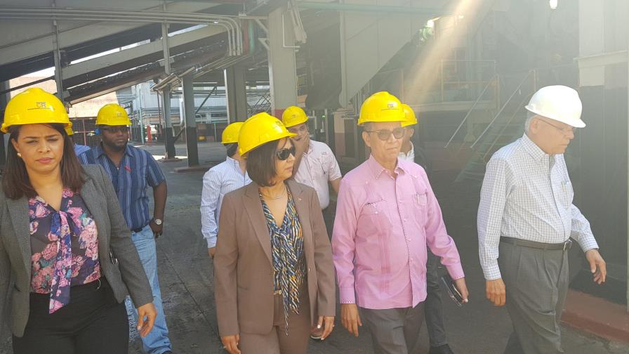 Pro Consumidor e Inazúcar garantizan abastecimiento de azúcar en el mercado nacional