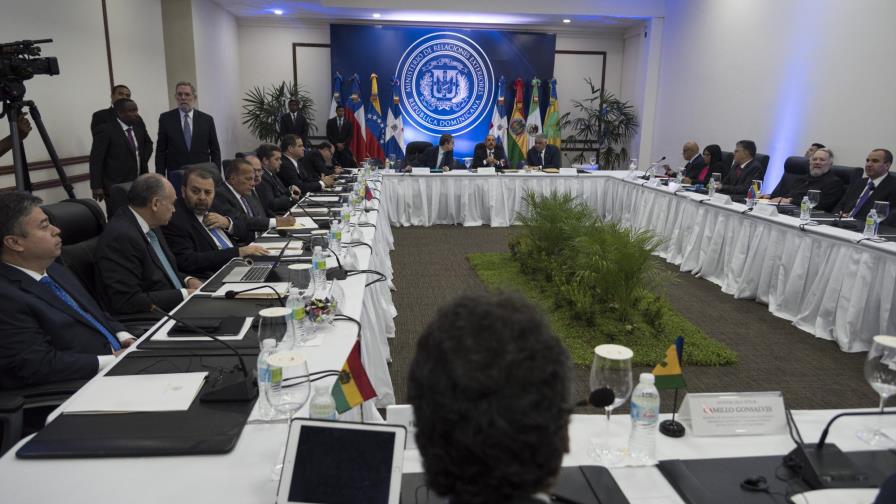 Diálogo sobre Venezuela sigue en enero