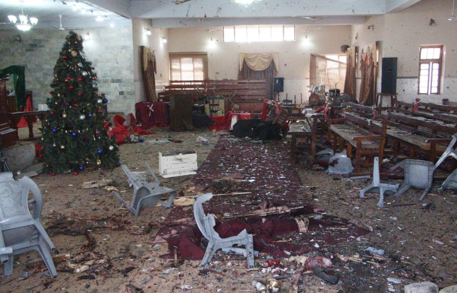 Al menos 9 muertos y 30 heridos en ataque a una iglesia metodista en Pakistán