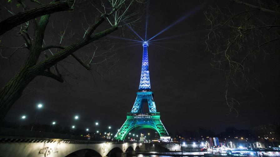 París quiere acabar con las colas en la Torre Eiffel París quiere acabar con las colas en la Torre Eiffel