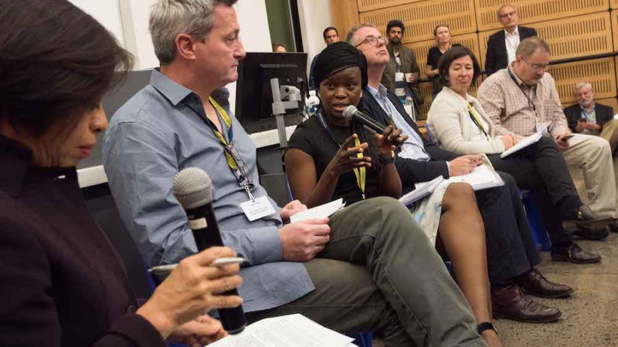 Periodistas ven la investigación y la tecnología como claves para el futuro de la prensa 