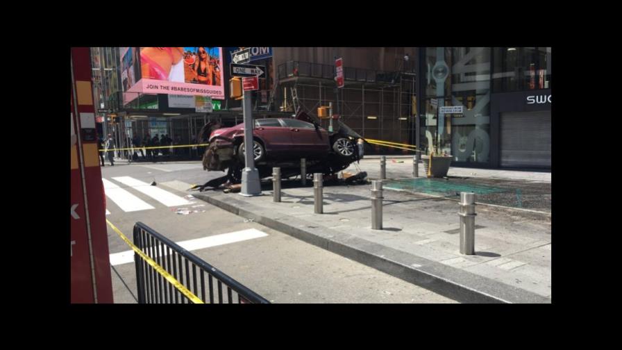 Dominicano que atropelló 23 personas en Times Square alegará locura Dominicano que atropelló 23 personas en Times Square alegará locura